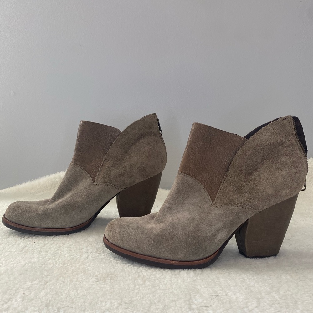 Kork Ease Tenne & Bison Castaneda Suede Bootie